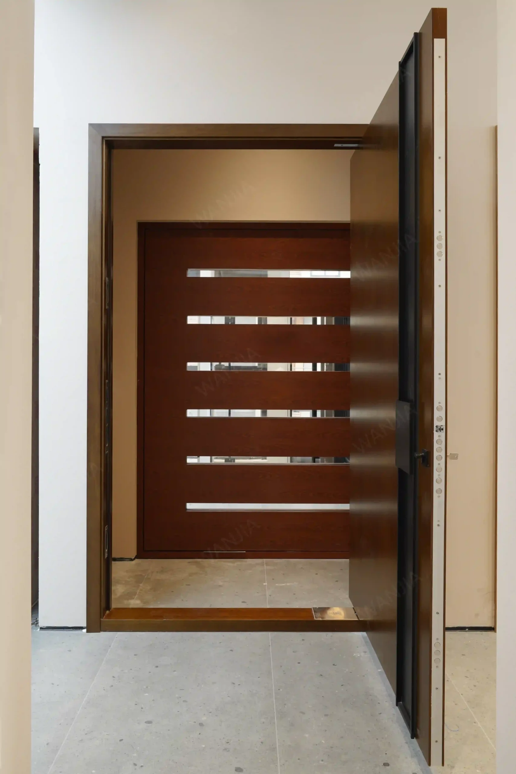 Exterior Modern Solid Wood Pivot Door2